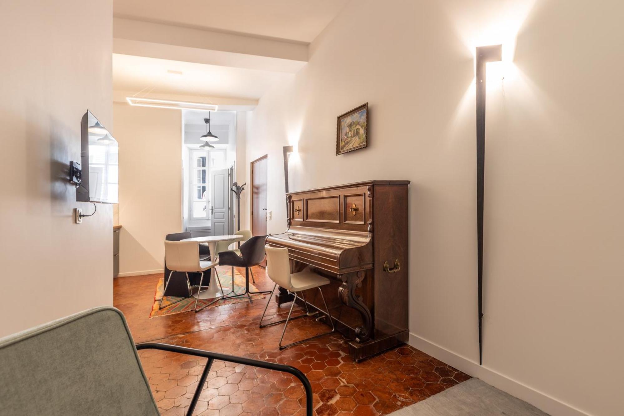 Menton Old Town Apartment Exterior photo